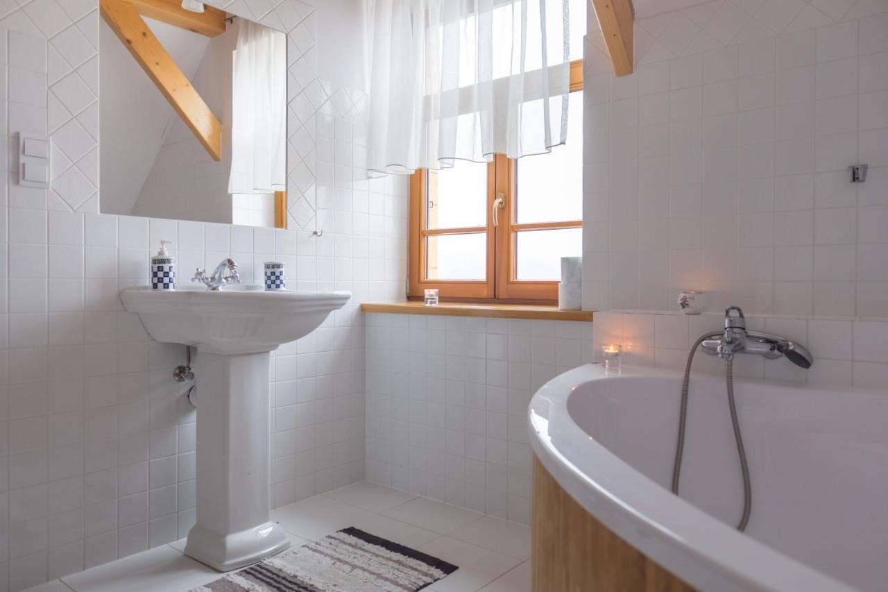 Białowieża Miodowa Kolonia B&B 외부 사진