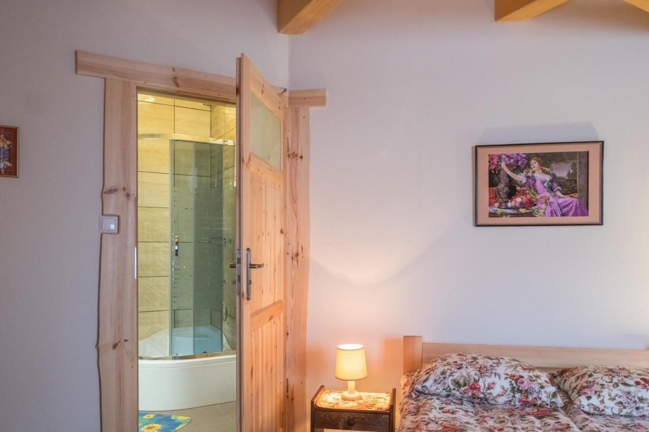 Białowieża Miodowa Kolonia B&B 외부 사진