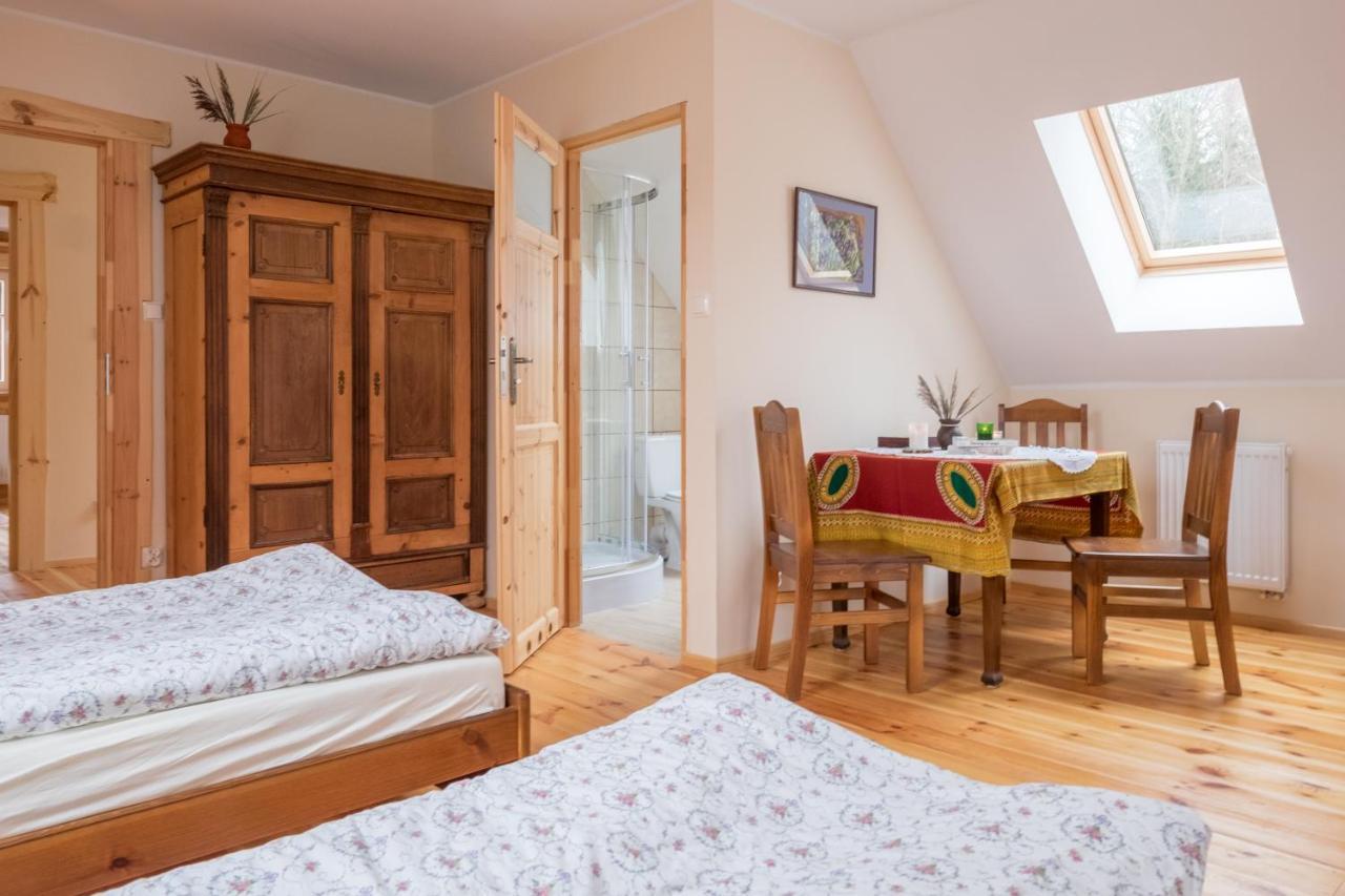 Białowieża Miodowa Kolonia B&B 외부 사진