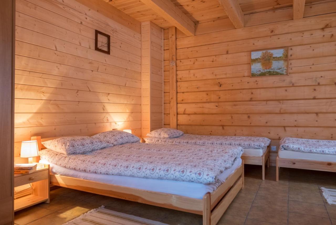 Białowieża Miodowa Kolonia B&B 외부 사진